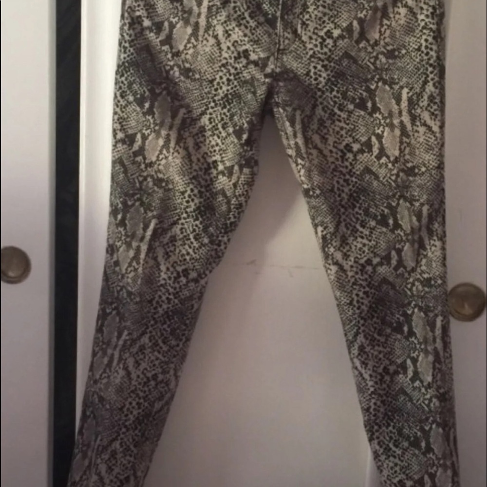 MK animal print women’s pants size 4